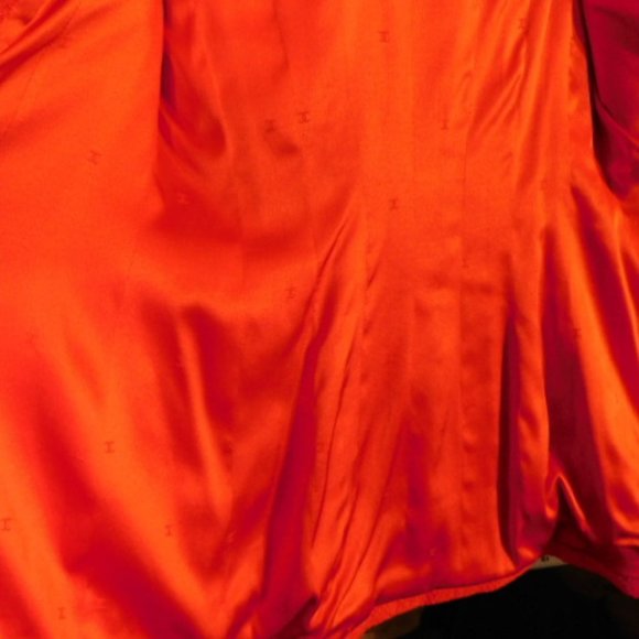 Chanel Red Coat - Picture 5 of 15